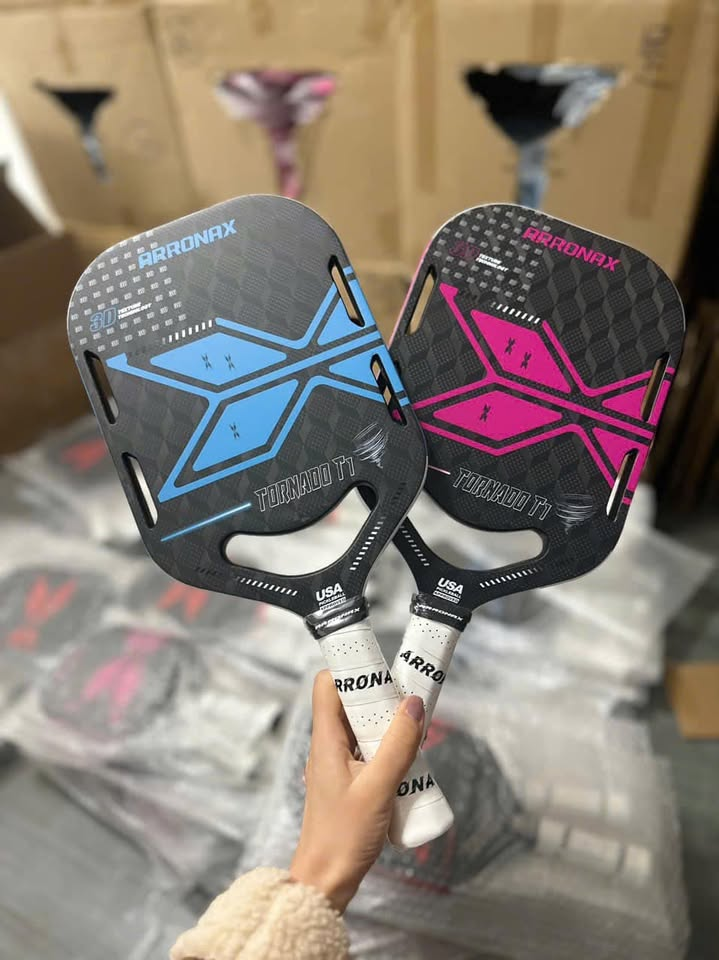 Arronax Tornado T1 Thermoforming 18K Carbon Fiber Pickleball Racket