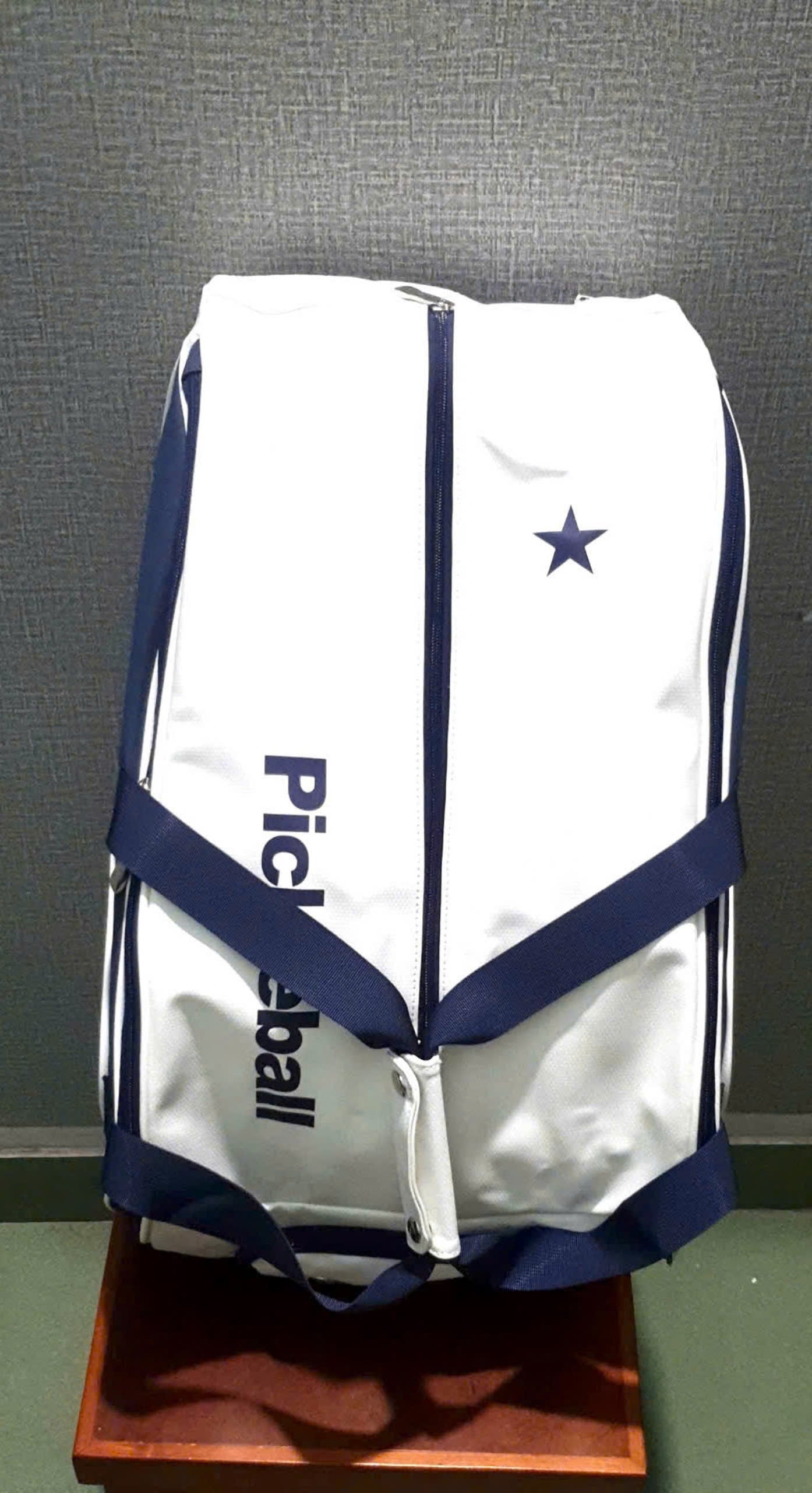 Pickleball Deluxe Backpack (White/Black)