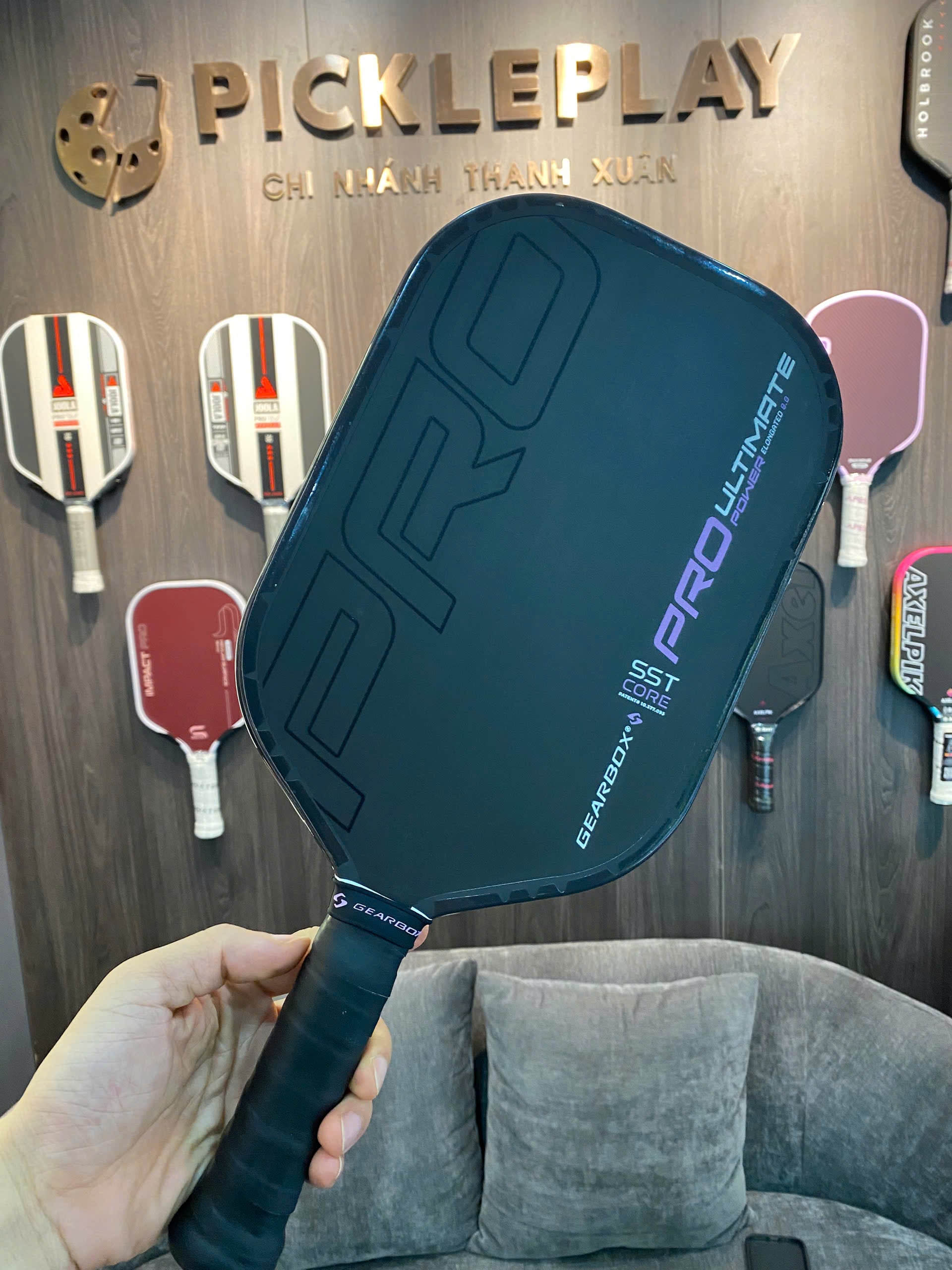 Gearbox Pro Ultimate Power, only used 3 games, no scratches on the edges