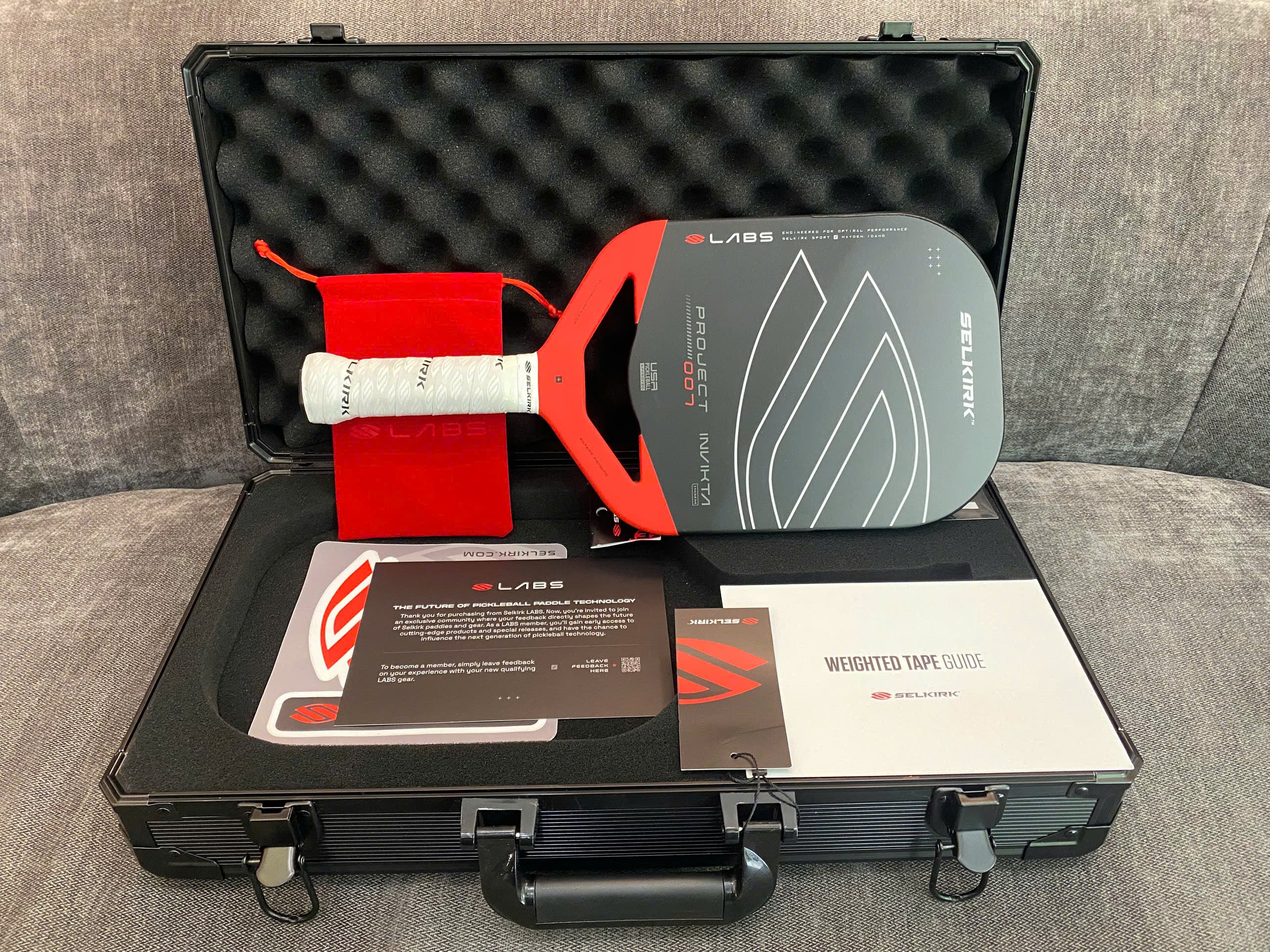 Clearance sale Selkirk LABS 007 90% new, suitcase with full accessories