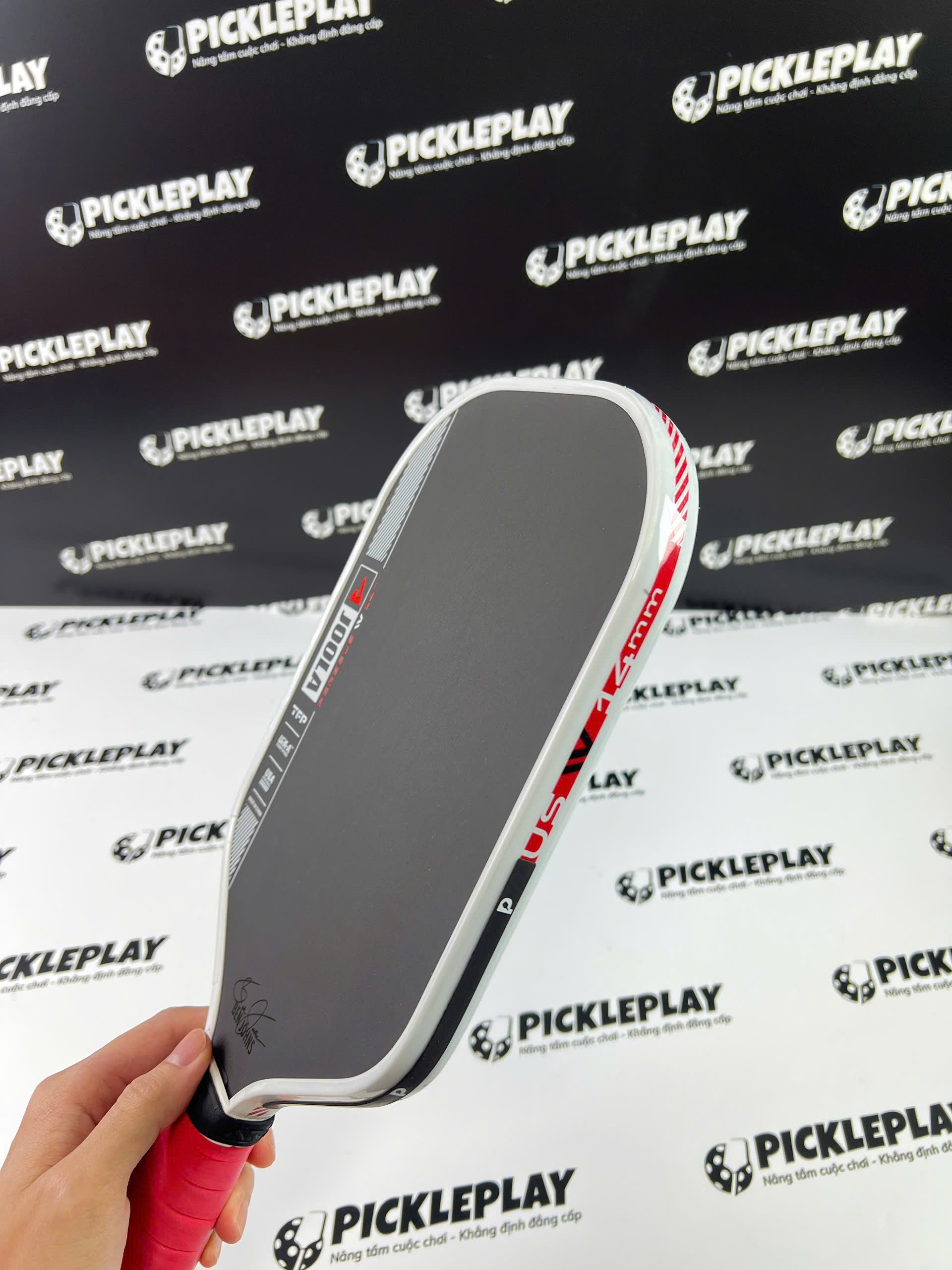 Thanh lý JOOLA Perseus Pro IV - 14mm đánh 2 tuần