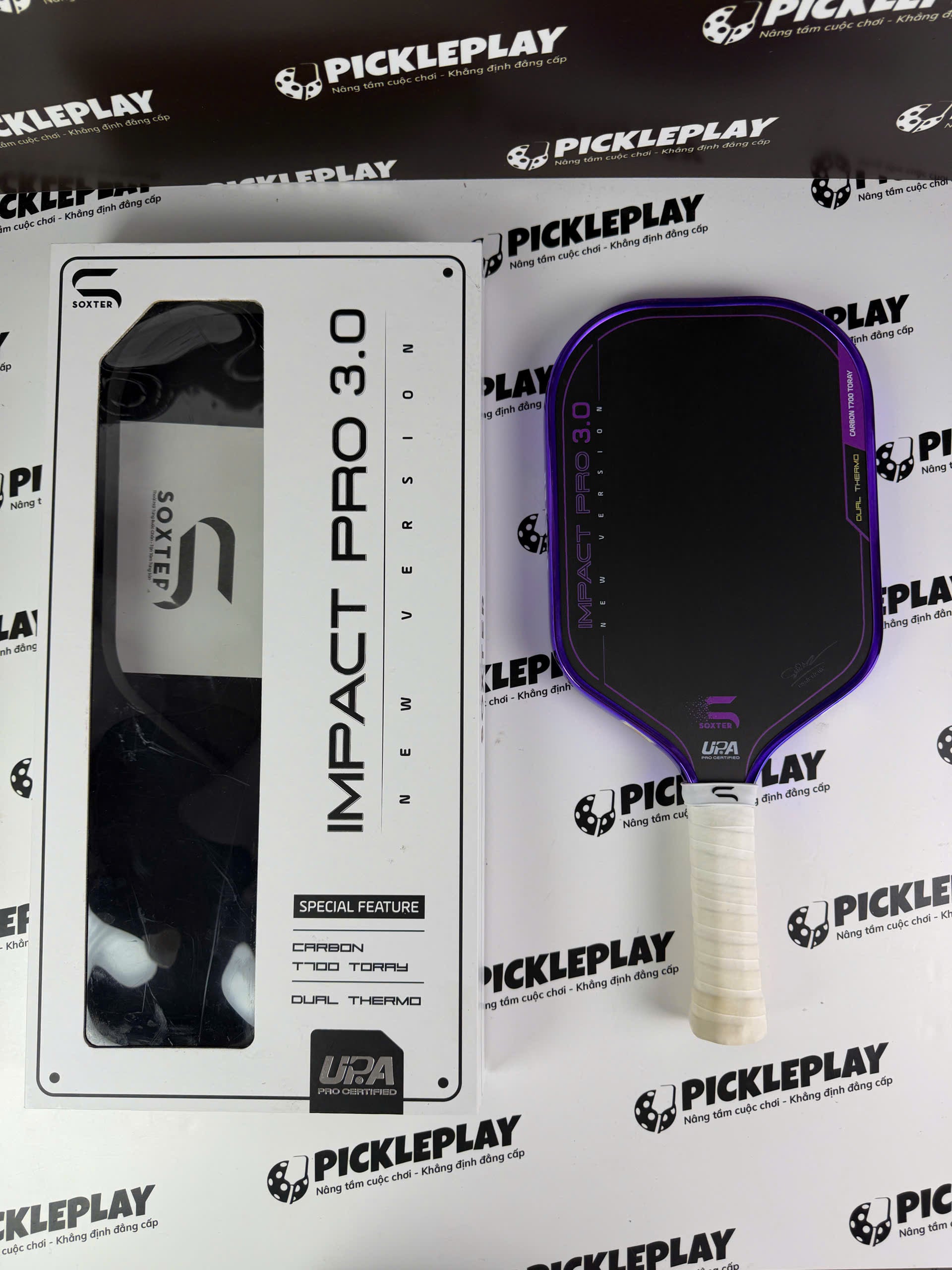 Liquidation sale: Soxter Impact Pro 3.0 racket, 99% new