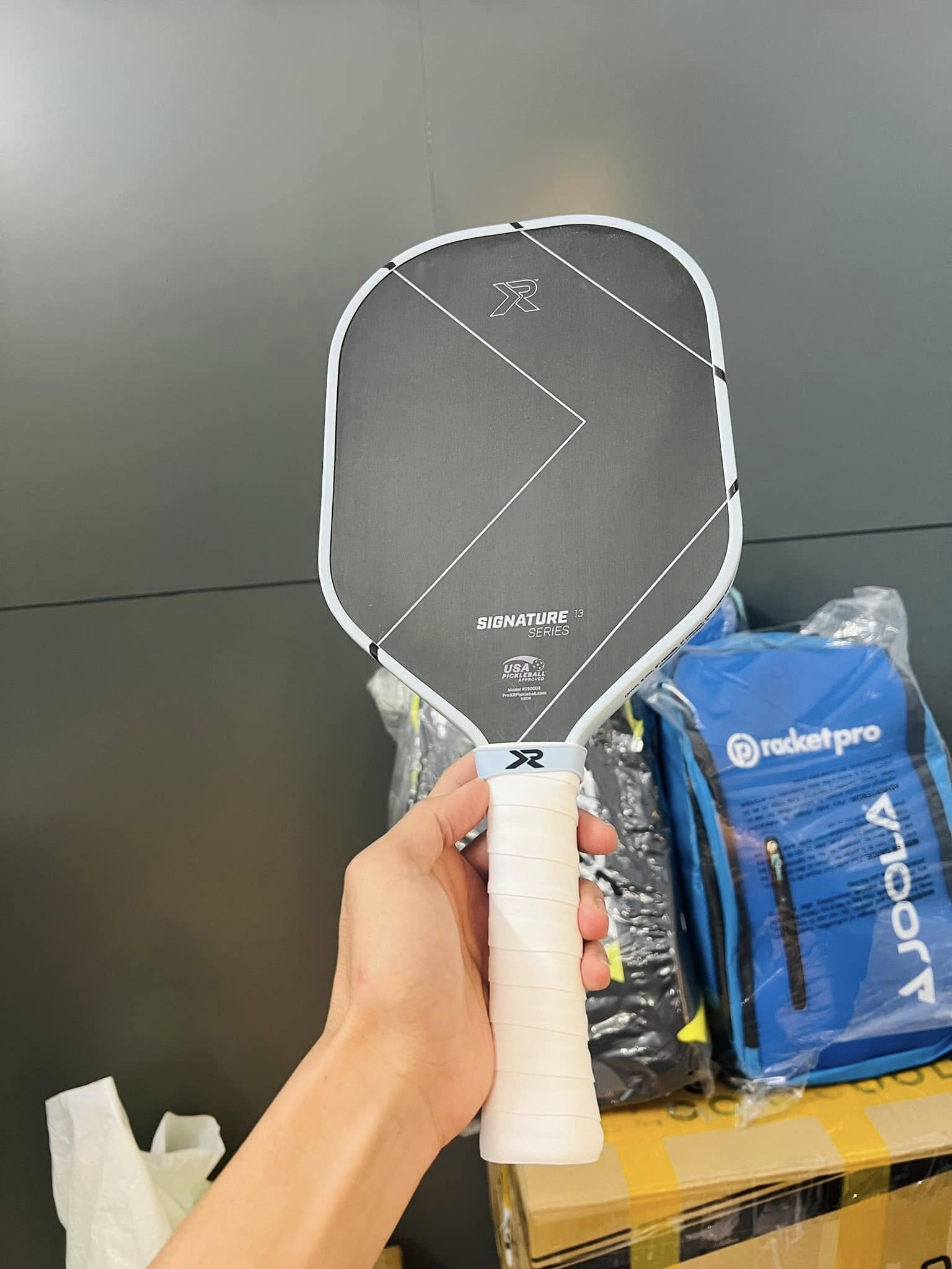 Thanh lý cây Pro XR của Mỹ còn rất đẹp, mới đánh được 3 tuần