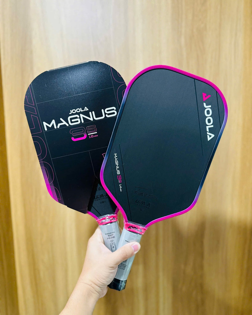 Ảnh vợt pickleball tr&ecirc;n s&acirc;n