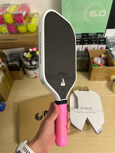 JOOLA Mod-TA series 42 women's version, lightly worn, lightly scratched edges 