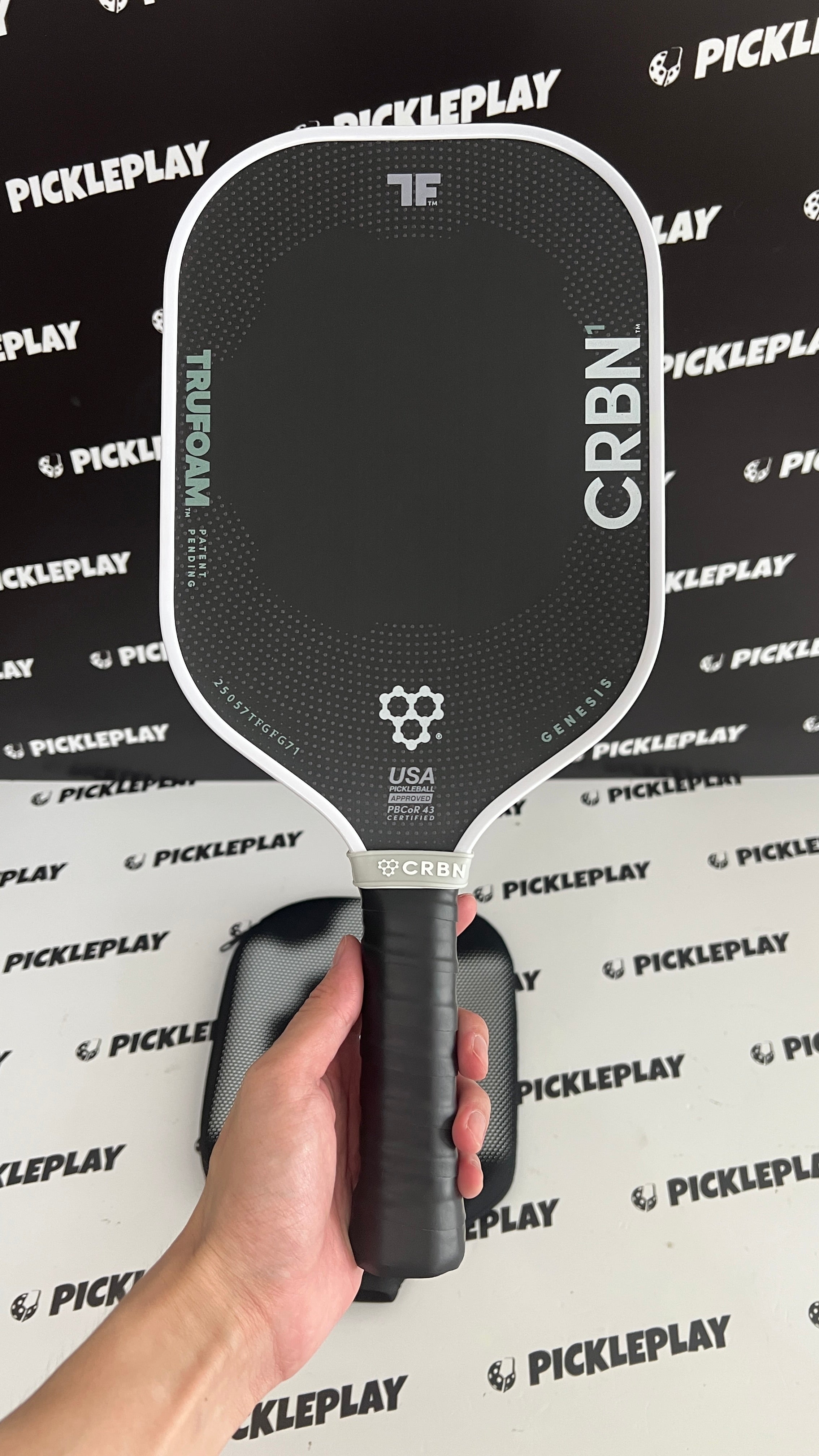 CRBN Trufoam Genesis TF1 mới 90%, nữ đánh hơn 2 tuần