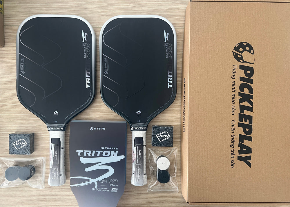 Ảnh vợt pickleball tr&ecirc;n s&acirc;n