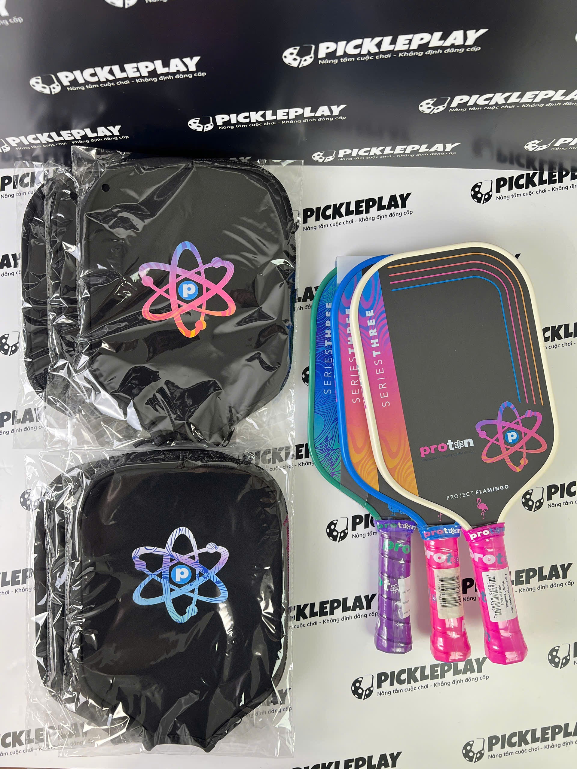 Bao vợt Pickleball Proton Series Three