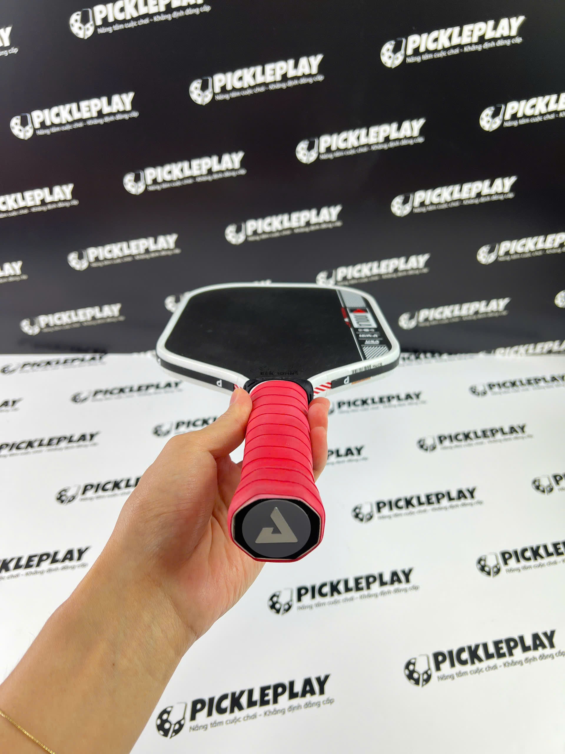 Thanh lý JOOLA Perseus Pro IV - 14mm đánh 2 tuần